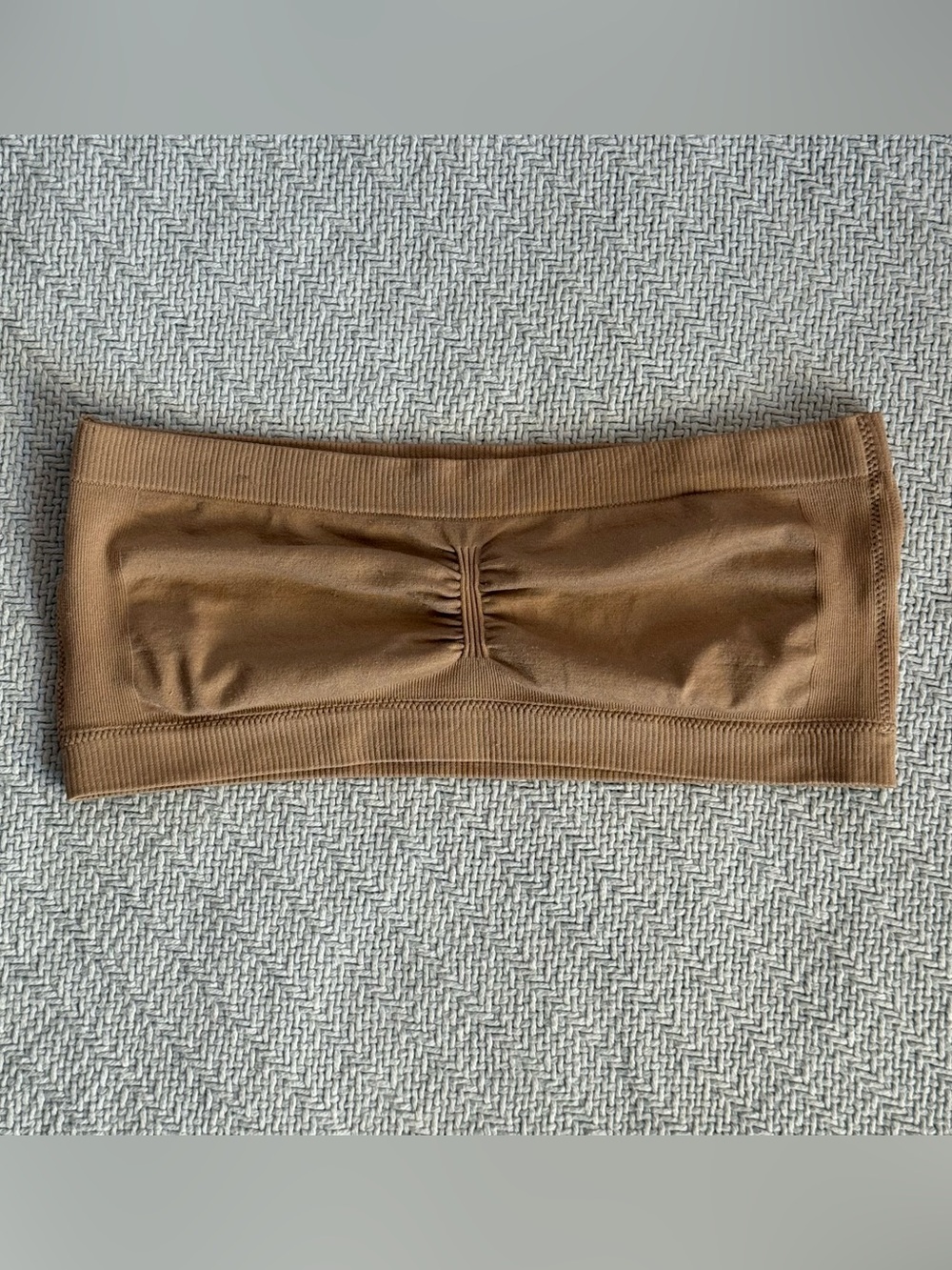 Express Intimates Small Nude Camel Color Seamless Strapless Bandeau Bra Top